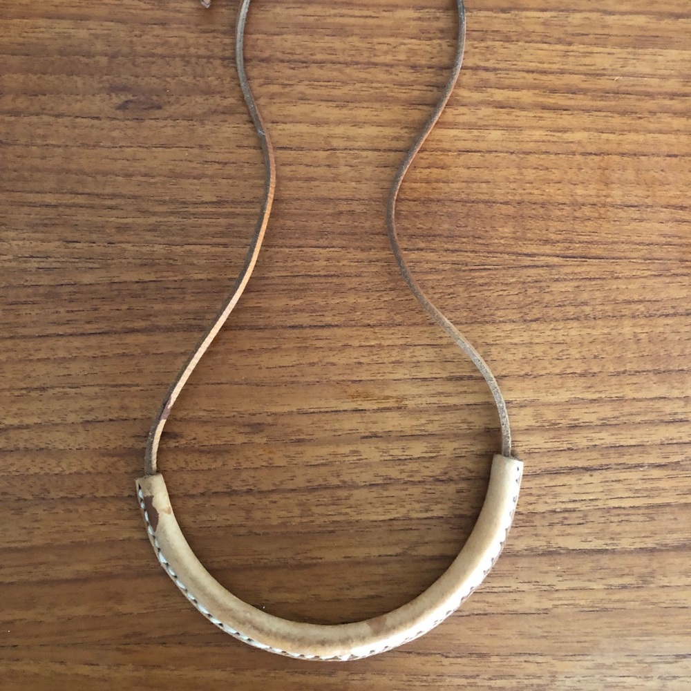 crescioni necklace